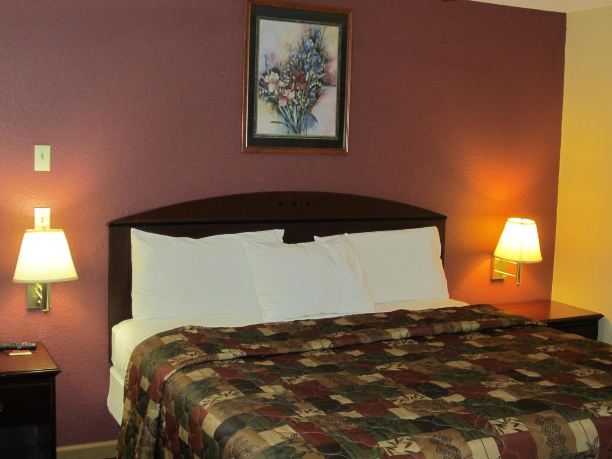 First Western Inn - Fairmont City Extérieur photo